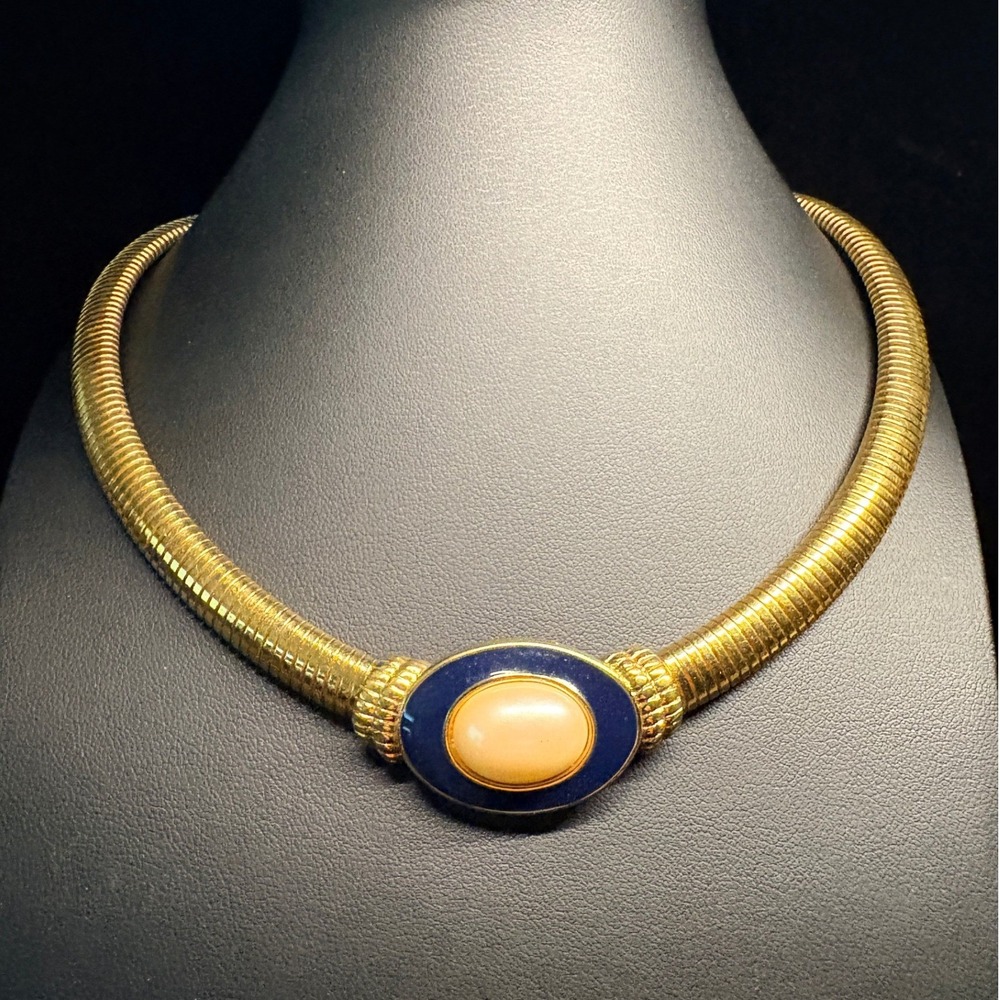Monet Vintage Gold Tone Omega Chain Necklace Navy Blue Enamel Faux Pearl 16 Inch